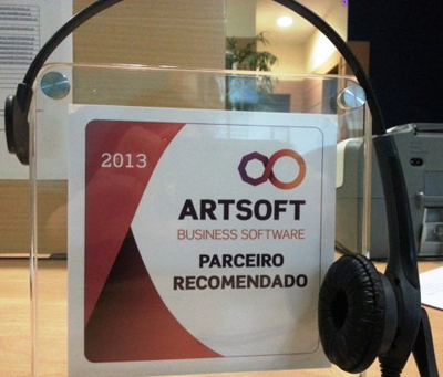 Leia mais sobre o artigo Oferta de TRABALHO!!!!! – Vaga Preenchida :)