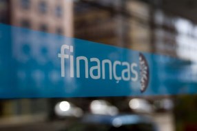 Leia mais sobre o artigo Minuto Fiscal – IRS: Dispensa de Retenção na Fonte