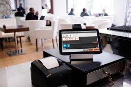 Leia mais sobre o artigo Benefícios do Mobile POS na Força de Vendas!