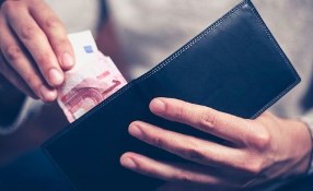 Leia mais sobre o artigo Contribuintes Começam a Receber Reembolsos IRS Esta Semana!